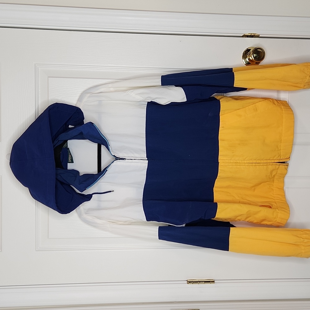 Vintage Men's American Eagle nylon windbreaker rain jacket with hood Medium